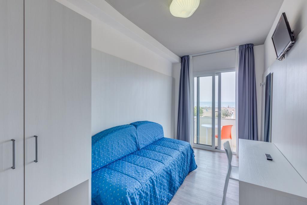 Hotel Garni' Serena Καόρλε Εξωτερικό φωτογραφία