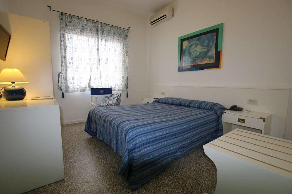 Hotel Garni' Serena Καόρλε Εξωτερικό φωτογραφία